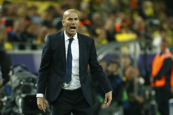 ___5539626___https:______static.pulse.com.gh___webservice___escenic___binary___5539626___2016___9___28___5___zinedine-zidane-cropped_14ybuuo6fvhcf18p5itmt0d194_2