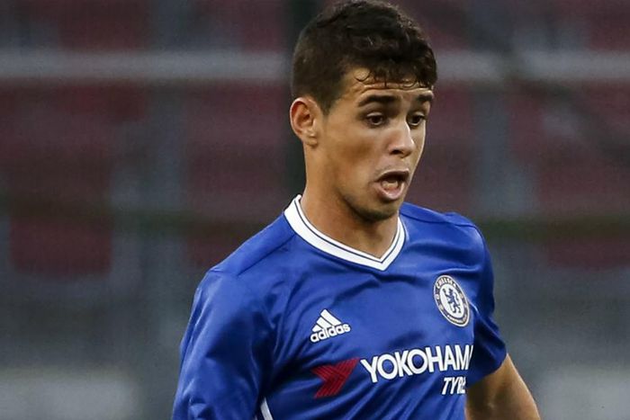 ___5339333___https:______static.pulse.com.gh___webservice___escenic___binary___5339333___2016___8___4___11___oscar-cropped_1umz02edy9a9r1jghwptl1a6ul_2