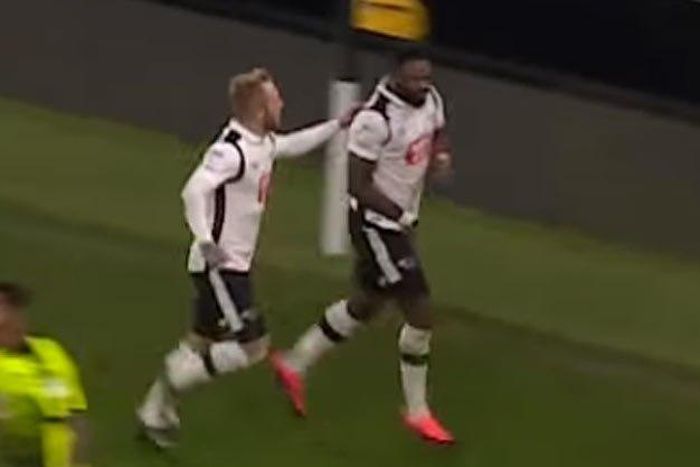 ___6096716___https:______static.pulse.com.gh___webservice___escenic___binary___6096716___2017___1___22___18___bent-goal-2