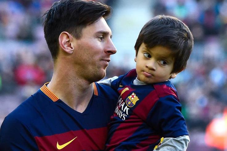 ___5455430___https:______static.pulse.com.gh___webservice___escenic___binary___5455430___2016___9___5___11___lionelthiagomessi-cropped_z0z2q3k9berh1f7m36yko6g8v