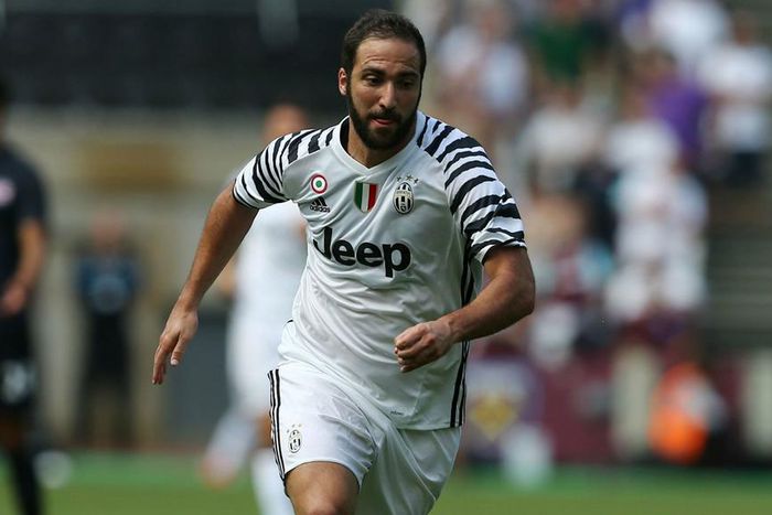 ___5350960___https:______static.pulse.com.gh___webservice___escenic___binary___5350960___2016___8___7___19___gonzalo-higuain-cropped_lzqncliko9u71isx8c4wnkttx_2