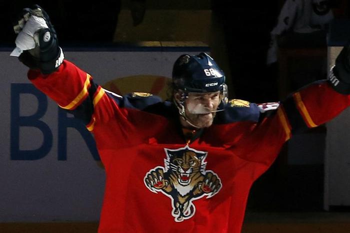 ___4774126___https:______static.pulse.com.gh___webservice___escenic___binary___4774126___2016___5___6___10___jaromir-jagr-030716-getty-ftr-usjpg_nlm1roo67ghv1oq85wag02l8s_2