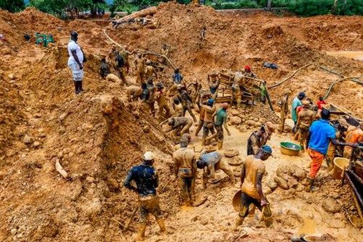___6482916___https:______static.pulse.com.gh___webservice___escenic___binary___6482916___2017___4___5___14___ILLEGAL+MINERS