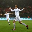 Swansea City's Fernando Llorente celebrates after scoring their second goal against Sunderland on December 10, 2016