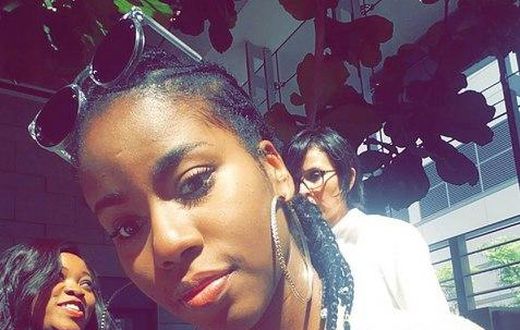 Lynx Entertainment act, MzVee