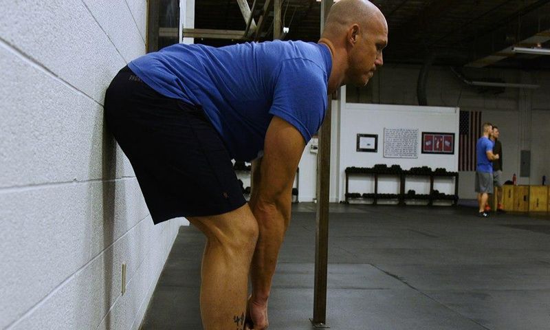 Right way to do romanian dead lift.