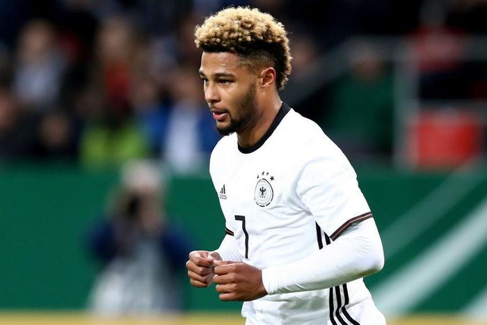 ___5587490___https:______static.pulse.com.gh___webservice___escenic___binary___5587490___2016___10___10___18___serge-gnabry-cropped_7bj3n6vpyjxm11m1oxezd3iaw