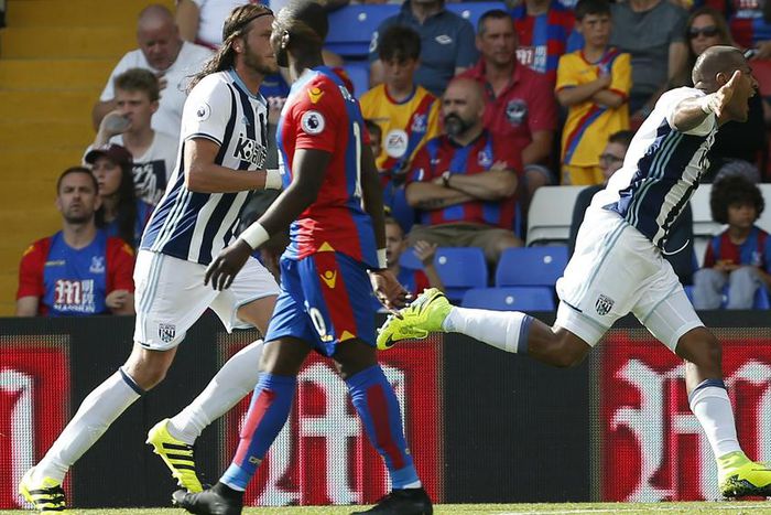 ___5375829___https:______static.pulse.com.gh___webservice___escenic___binary___5375829___2016___8___13___18___salomon-rondon-cropped_bde3pe9jyaex1fdskxprsymz7_1