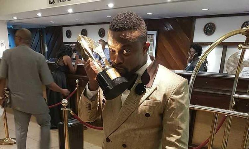 Imeh Umoh Bishop wins AMVCA 2017