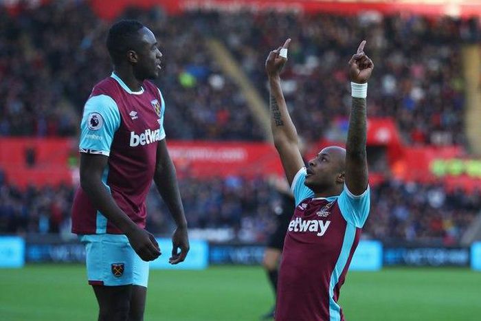 ___5960797___https:______static.pulse.com.gh___webservice___escenic___binary___5960797___2016___12___28___13___skysports-andre-ayew-west-ham-swansea_3859083_1