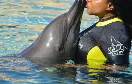 Ini Edo shares vacation photos from Dubai
