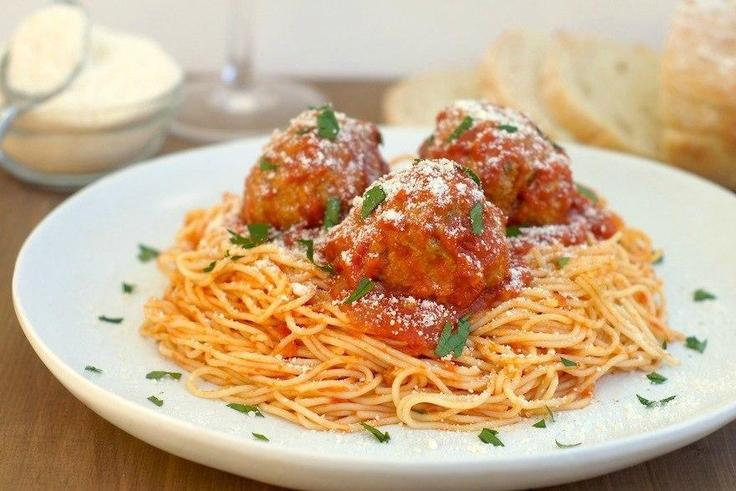 Spaghetti with meatballs