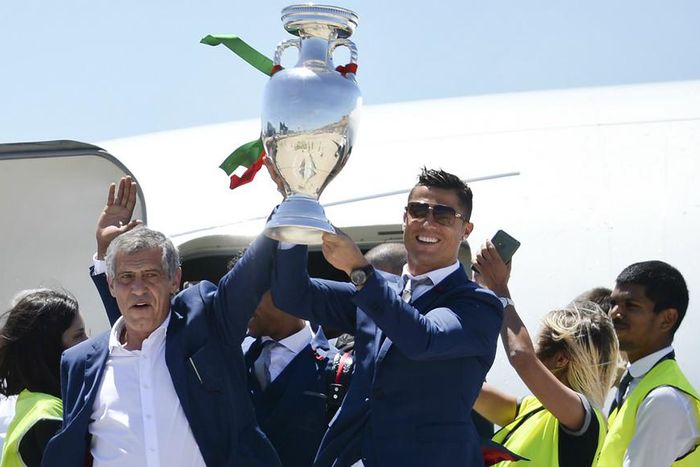 ___5297515___https:______static.pulse.com.gh___webservice___escenic___binary___5297515___2016___7___23___14___cristianoronaldo-cropped_1ap4kpk2ri80o1w8mjoe5jnr43_2