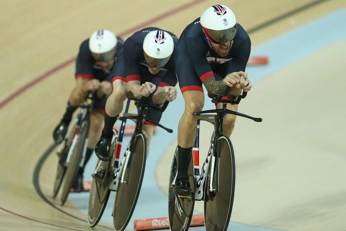 ___5374358___https:______static.pulse.com.gh___webservice___escenic___binary___5374358___2016___8___13___4___wiggins-cropped_5woxyv2s9s5d17sa45mnzrmmq_2