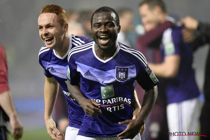 ___6756777___https:______static.pulse.com.gh___webservice___escenic___binary___6756777___2017___5___30___12___Frank-celebrate2