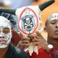 Frustrated fans wearing Pirates' colours raced onto the Loftus Versfeld stadium field in Pretoria after 82 minutes of play during which their side took in 6 goals from the Mamelodi Sundowns