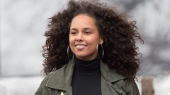 Alicia Keys with no make up on.