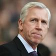 ___4999495___https:______static.pulse.com.gh___webservice___escenic___binary___4999495___2016___5___5___23___alanpardew-cropped_vy67o0iv0dpf192k7lrjycusl
