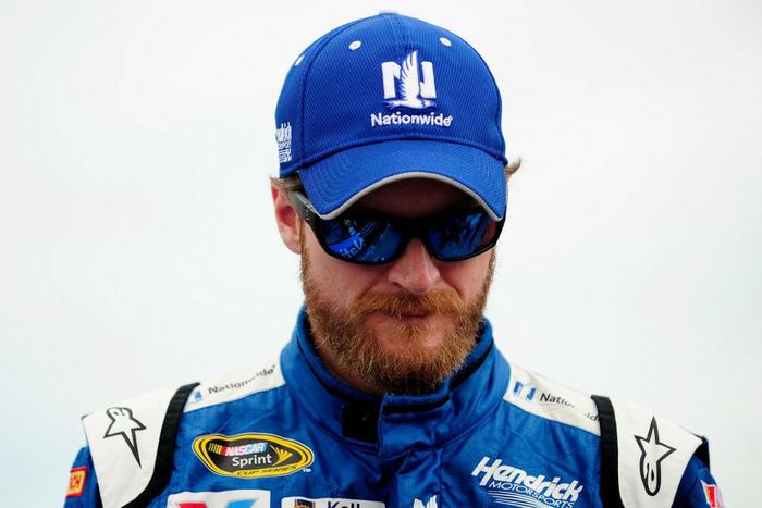 ___5450285___https:______static.pulse.com.gh___webservice___escenic___binary___5450285___2016___9___2___22___earnhardt-jr-dale-71415-us-news-getty-ftr_9isejx3v2vnd1dos4ewfpc1c2
