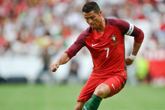___5128370___https:______static.pulse.com.gh___webservice___escenic___binary___5128370___2016___6___9___6___cristiano-ronaldoportugalcropped_ppm2wi831kgy1qsdp6xs6ljis