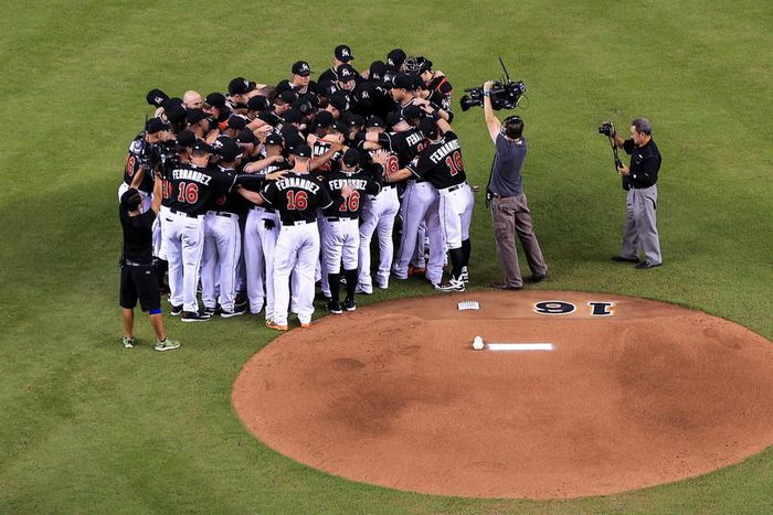 ___5535457___https:______static.pulse.com.gh___webservice___escenic___binary___5535457___2016___9___27___15___miamimarlins-cropped_1svuj8zz56bln1igcny6apdzc0