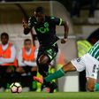 Joel Campbell on the ball for Sporting against Rio Ave in Vila do Conde on September 18, 2016