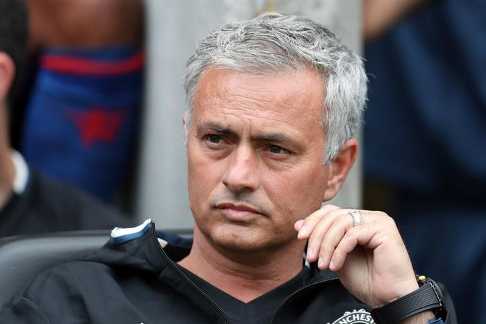 ___5369937___https:______static.pulse.com.gh___webservice___escenic___binary___5369937___2016___8___13___11___josemourinho-cropped_1cqjpu30mbjdu1p6idngi8i7n2