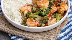 broccoli prawn sauce and rice (Foodace)