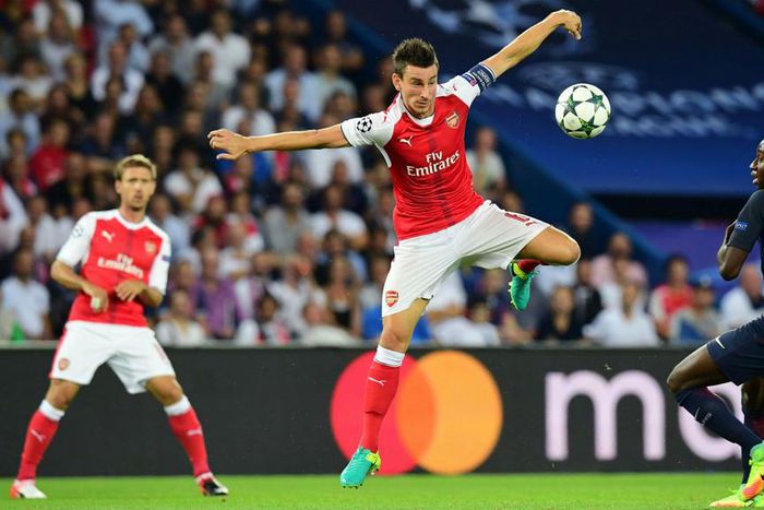 ___5487880___https:______static.pulse.com.gh___webservice___escenic___binary___5487880___2016___9___14___4___laurentkoscielny-cropped_8rkb55hs7xiu1crkq0b2s9bhj