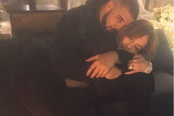 J Lo and Drake fuel romance rumours