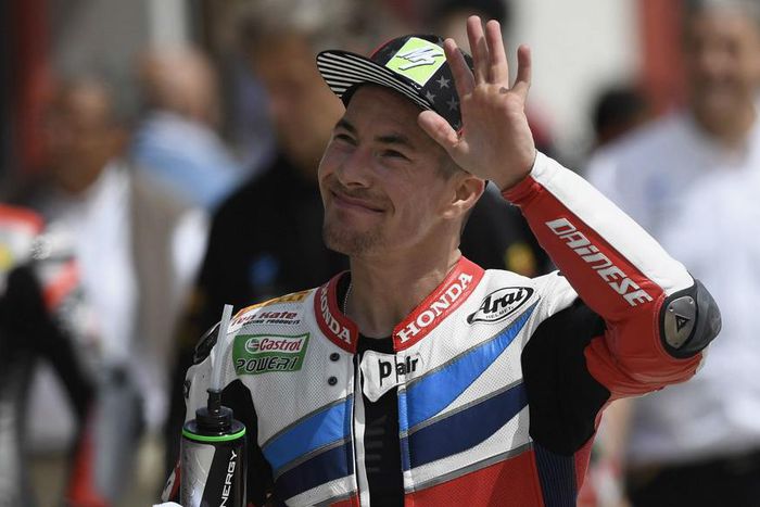 ___5508107___https:______static.pulse.com.gh___webservice___escenic___binary___5508107___2016___9___19___19___nickyhaydencropped_c0if0yiegkpa15n5b4gjoi57h_2