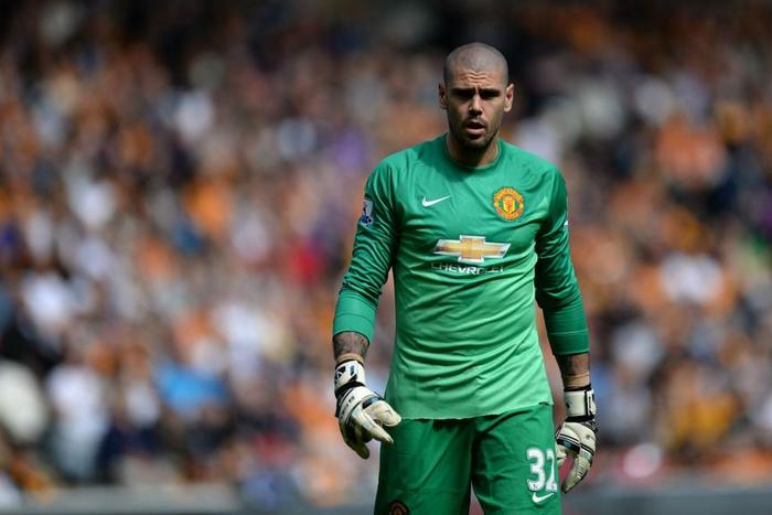 ___5238274___https:______static.pulse.com.gh___webservice___escenic___binary___5238274___2016___7___12___7___victor-valdes-cropped_4qns9h35uraw1v15pi0pfgors