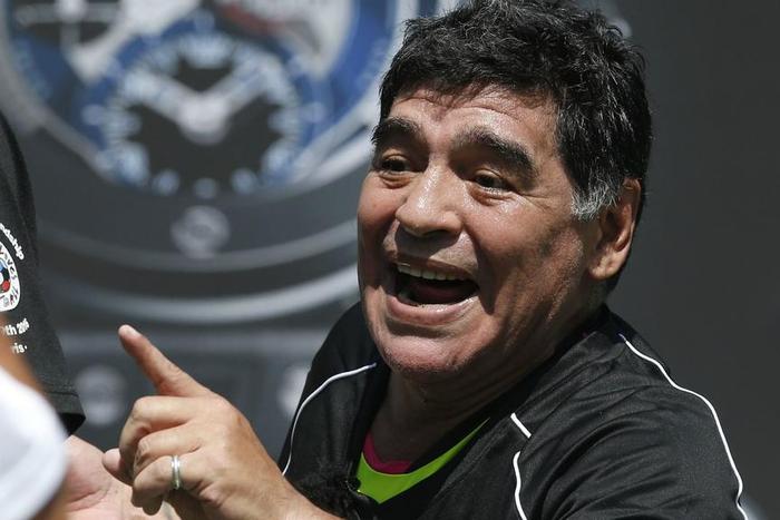 ___5159637___https:______static.pulse.com.gh___webservice___escenic___binary___5159637___2016___6___17___8___diegomaradona-cropped_140mlpgtnguru1e5ocjp8fe1t7