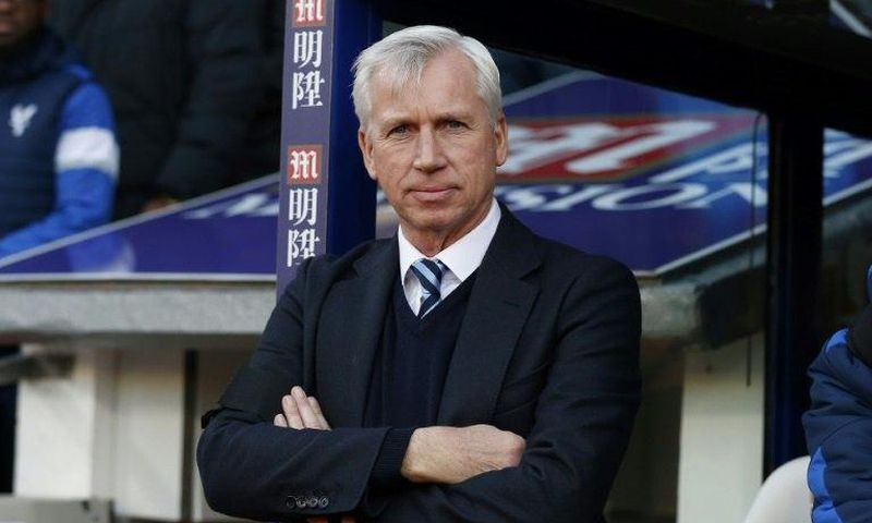 Alan Pardew guided Crystal Palace to the 2016 FA Cup final but their recent Premier League form has been poor