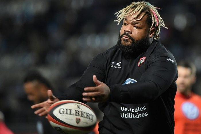 RC Toulon's French centre Mathieu Bastareaud is out of Six Nations clash away to Ireland after sustaining a head injury in game against Lyon