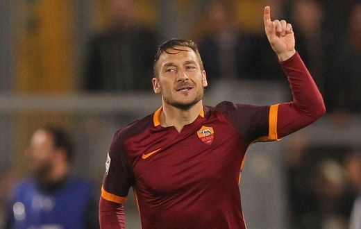 ___5123754___https:______static.pulse.com.gh___webservice___escenic___binary___5123754___2016___7___9___19___francescototti-cropped_54npy80jdokb1dnoqd158cr8c_2