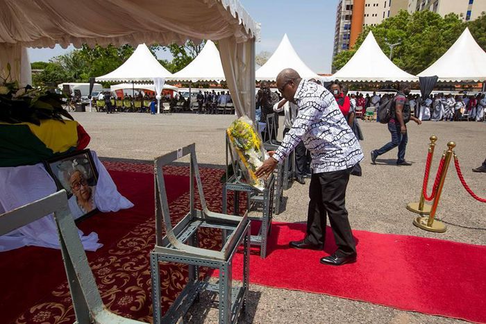 ___5640637___https:______static.pulse.com.gh___webservice___escenic___binary___5640637___2016___10___21___19___14716294_10210993389855515_6452997012863673455_n