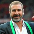 Eric Cantona (L) won four league titles with Manchester United under former manager Alex Ferguson (R)