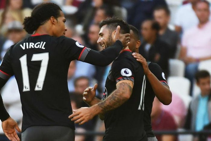 ___5530191___https:______static.pulse.com.gh___webservice___escenic___binary___5530191___2016___9___26___1___virgil-van-dijk-charlie-austin-cropped_b1gn2o46i6bu1l2giq3i4q186