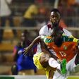 Ivory Coast's Sio Giovanni (R) vies with Mali's Samba Sow during the FIFA World Cup 2018 football qualification match between Ivory Coast and Mali at the stade de la Paix in Bouake on October 8, 2016