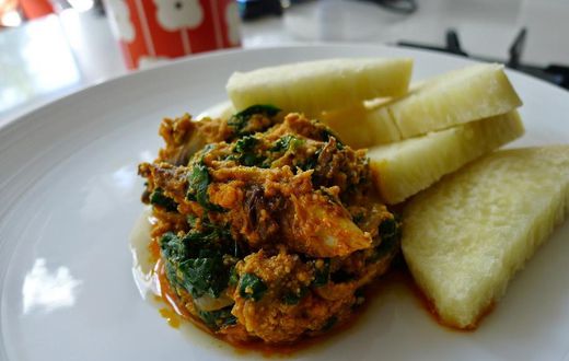 Kontomire stew and boiled yam