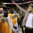___4979131___https:______static.pulse.com.gh___webservice___escenic___binary___4979131___2016___4___30___13___stephencurry-cropped_3rd56v8nkn411i0rl937l0fpz_2