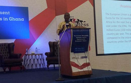 Dr Yao Graham