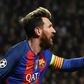 Barcelona's Argentinian striker Lionel Messi celebrates scoring the opening goal against Celtic in Glasgow on November 23, 2016