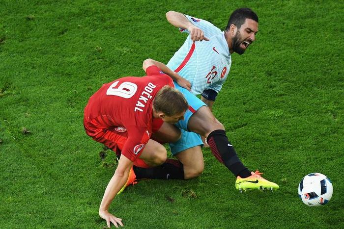 ___5177693___https:______static.pulse.com.gh___webservice___escenic___binary___5177693___2016___6___22___9___arda-turan-cropped_t3886esuqt1017htls92aofud