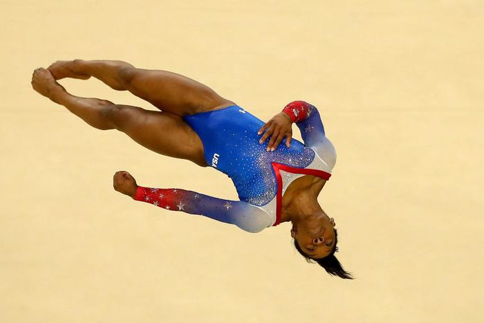 ___5386429___https:______static.pulse.com.gh___webservice___escenic___binary___5386429___2016___8___17___3___simone-biles-cropped_1ut8szh1ide7s1ngdn4di13eo5