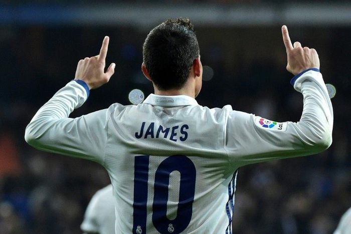 Real Madrid's midfielder James Rodriguez celebrates after scoring on a penalty kick during the Spanish Copa del Rey round of 16 first leg football match against Sevilla FC January 4, 2017