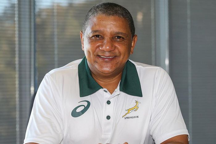 ___5086442___https:______static.pulse.com.gh___webservice___escenic___binary___5086442___2016___5___29___1___allister-coetzee-cropped_107150n1ouoa1kb9k3blzgv4a