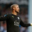 Leicester City goalkeeper Kasper Schmeichel is set to be out of action for up to a month after breaking a bone in his hand