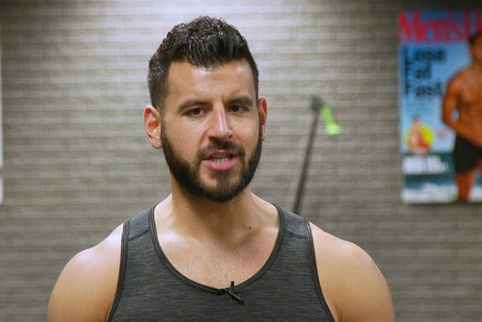 ___6560784___https:______static.pulse.com.gh___webservice___escenic___binary___6560784___2017___4___21___10___Thumb_Maninthemirror